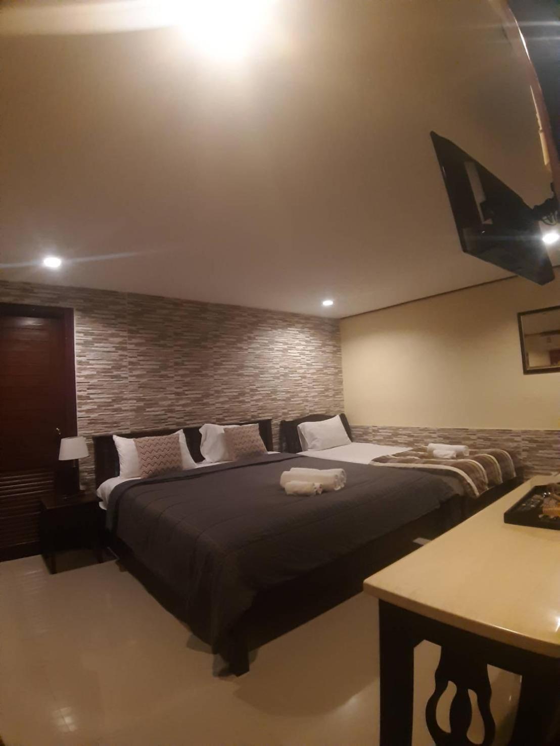 The Windsor Boutique Resort تشمبتون المظهر الخارجي الصورة
