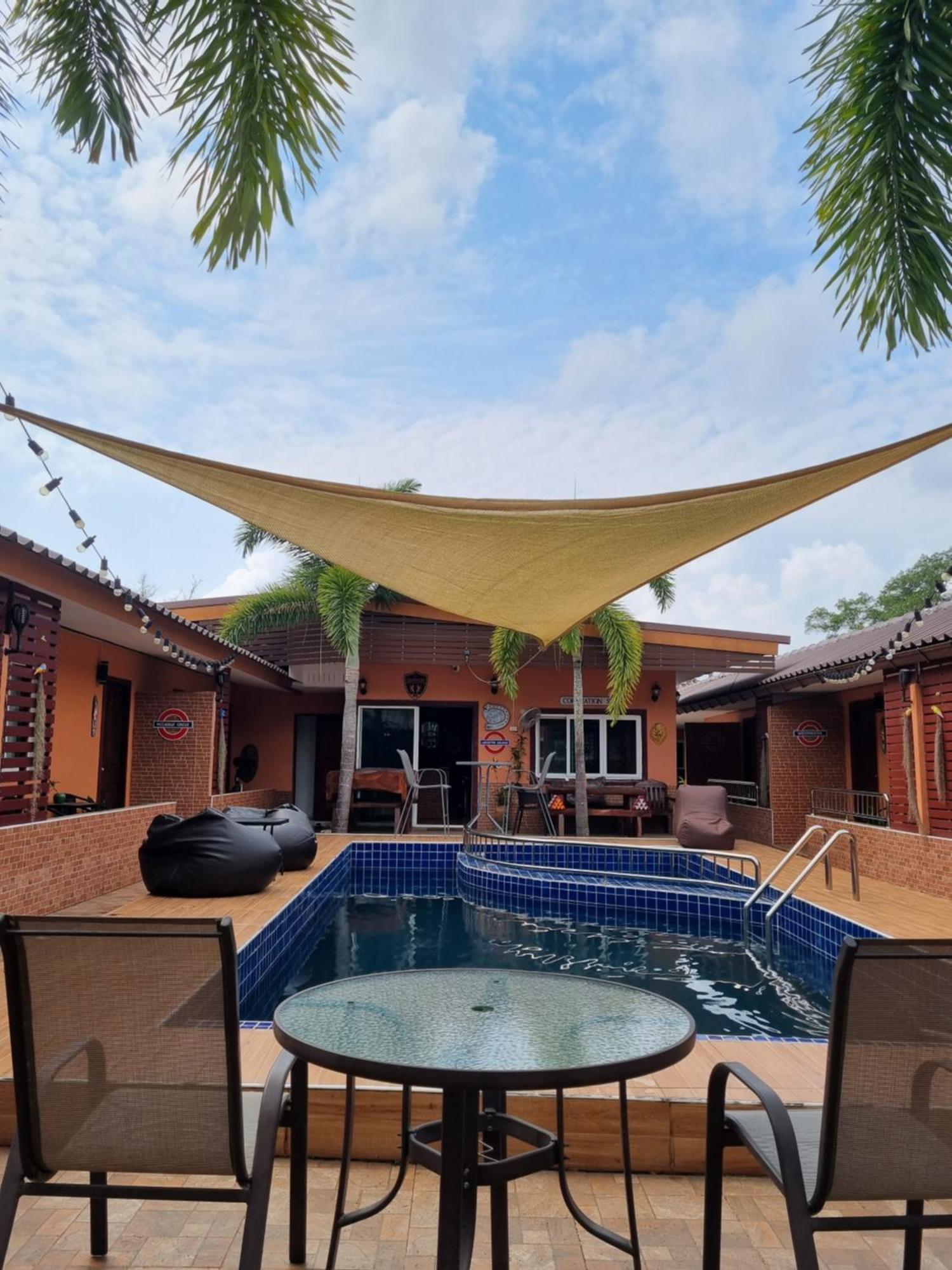 The Windsor Boutique Resort تشمبتون المظهر الخارجي الصورة