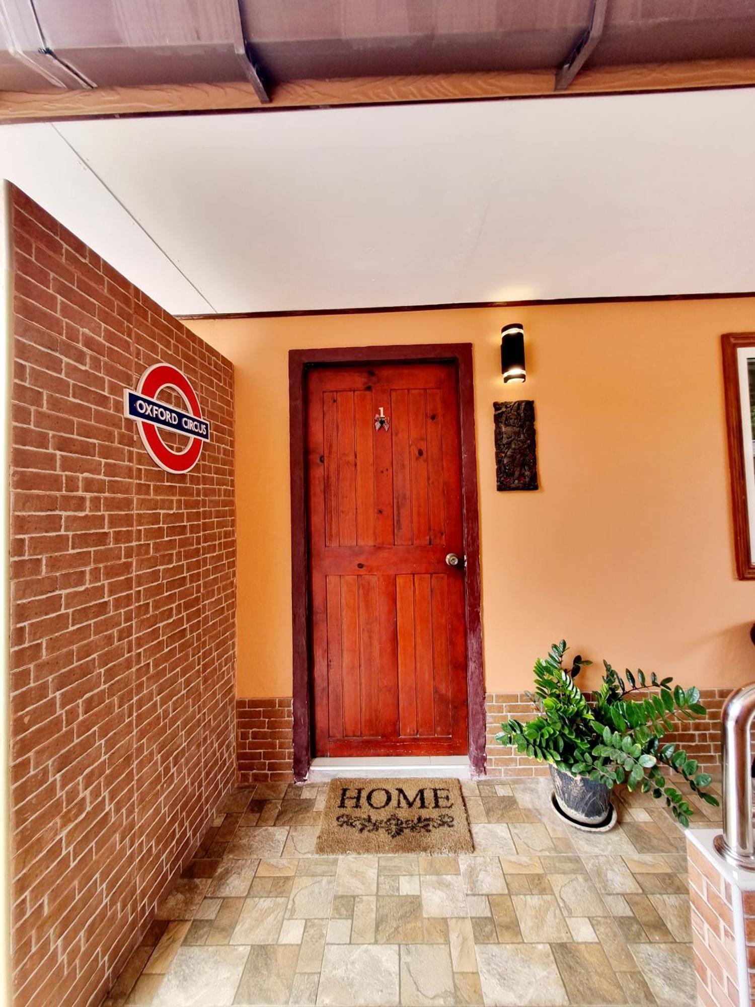The Windsor Boutique Resort تشمبتون المظهر الخارجي الصورة